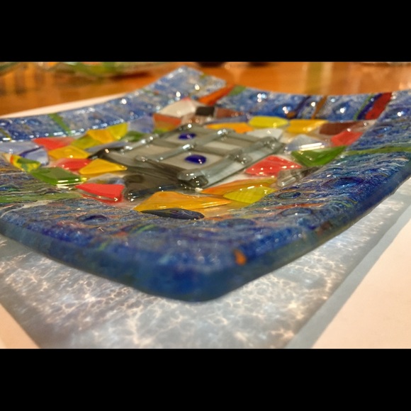 Piscitelli Fused Glass Plate (Small) - Picture 4 of 6